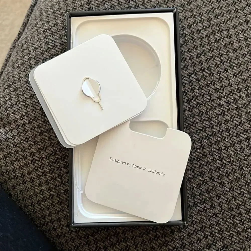 Apple Iphone 13 pro max  box